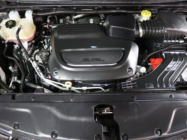 used 2023 Chrysler Pacifica car, priced at $26,995