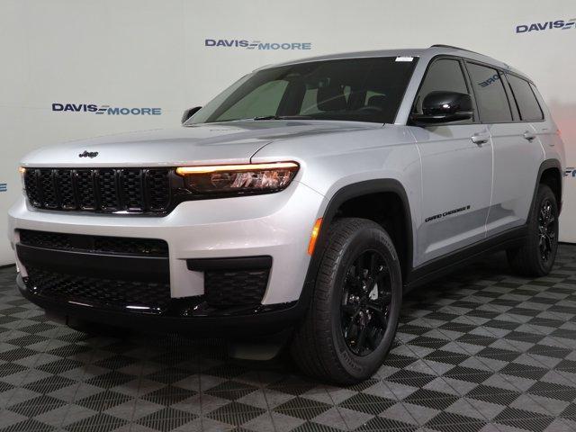 new 2025 Jeep Grand Cherokee L car, priced at $49,225