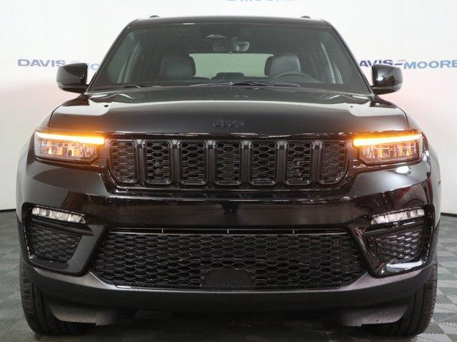 new 2025 Jeep Grand Cherokee car, priced at $50,220