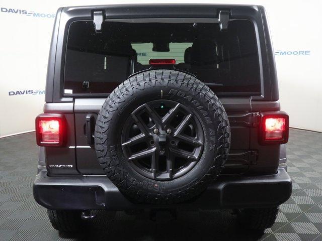 new 2025 Jeep Wrangler car, priced at $52,465
