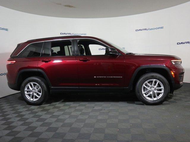 new 2025 Jeep Grand Cherokee car, priced at $43,970