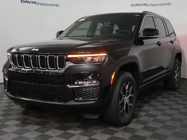 new 2025 Jeep Grand Cherokee car, priced at $52,935
