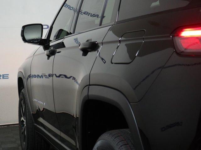 new 2025 Jeep Grand Cherokee car, priced at $52,935