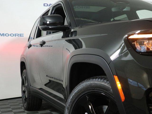 new 2024 Jeep Grand Cherokee car, priced at $55,535