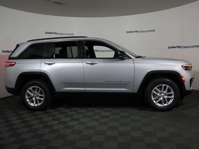new 2025 Jeep Grand Cherokee car, priced at $44,170