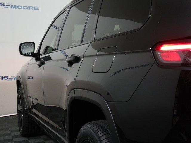 new 2025 Jeep Grand Cherokee L car, priced at $52,220
