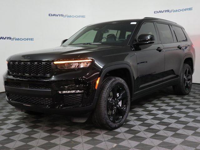 new 2025 Jeep Grand Cherokee L car, priced at $52,220