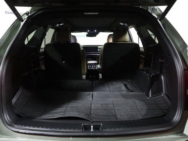 used 2025 Kia Sorento car, priced at $39,995