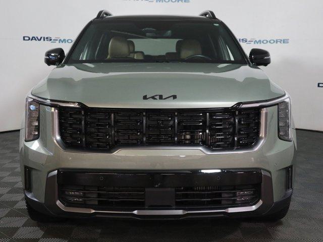 used 2025 Kia Sorento car, priced at $39,995