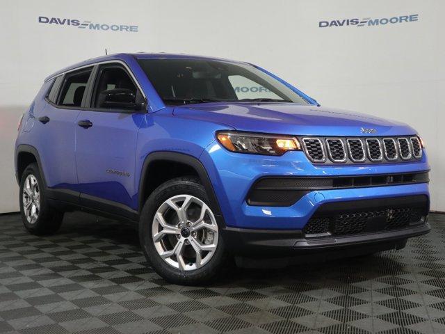 new 2025 Jeep Compass car, priced at $29,090