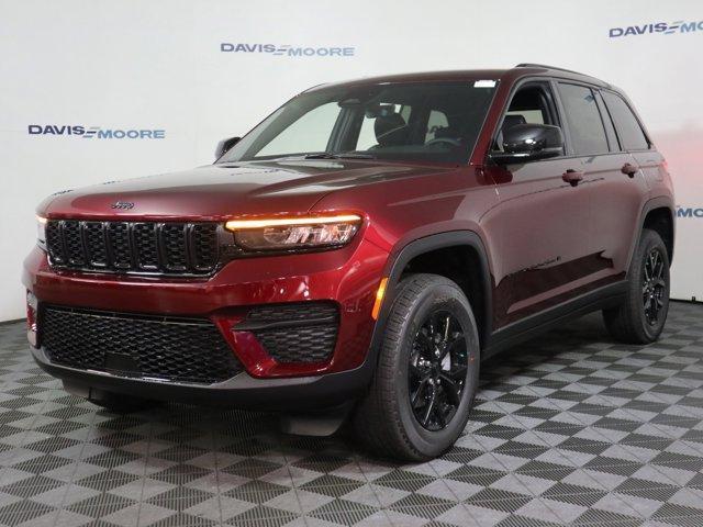 new 2025 Jeep Grand Cherokee car, priced at $46,030