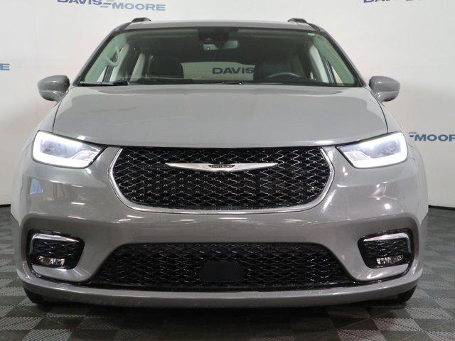 used 2022 Chrysler Pacifica car, priced at $25,995