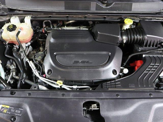 used 2022 Chrysler Pacifica car, priced at $25,995