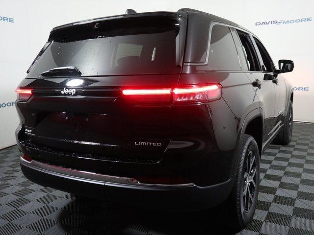 new 2025 Jeep Grand Cherokee car, priced at $52,935
