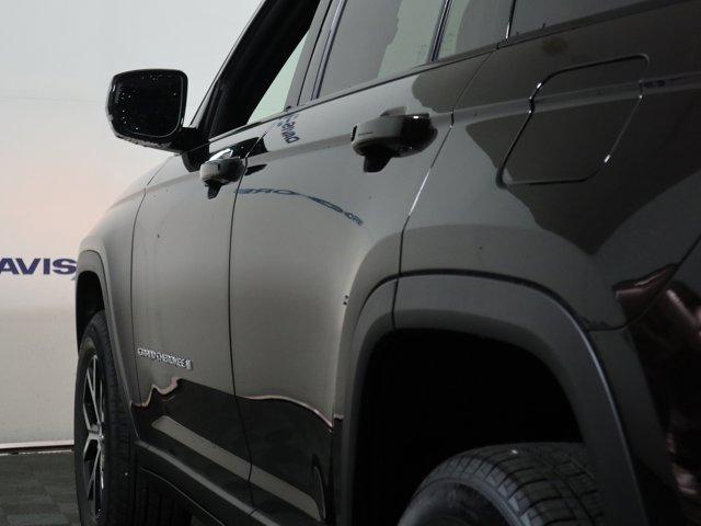 new 2025 Jeep Grand Cherokee car, priced at $52,935