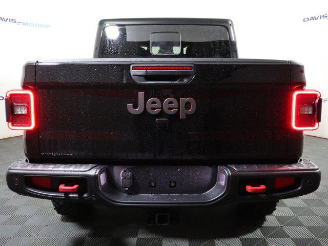 new 2024 Jeep Gladiator car, priced at $69,205