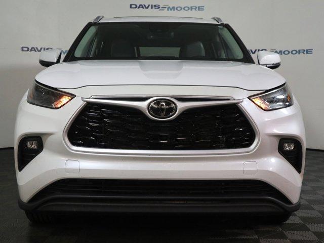 used 2023 Toyota Highlander car, priced at $37,937