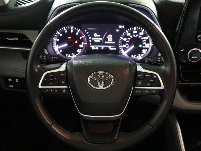 used 2023 Toyota Highlander car, priced at $37,937