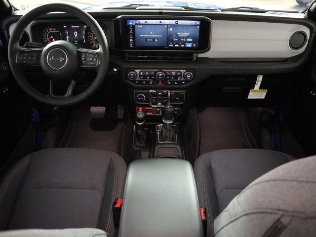 new 2025 Jeep Wrangler car, priced at $54,670