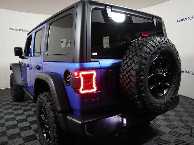 new 2025 Jeep Wrangler car, priced at $54,670