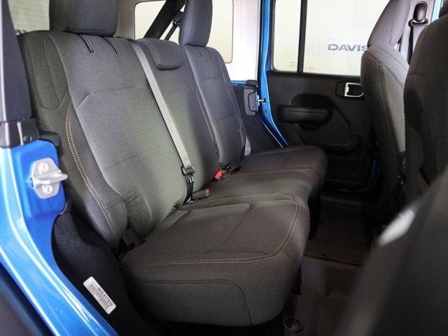 new 2025 Jeep Wrangler car, priced at $54,670