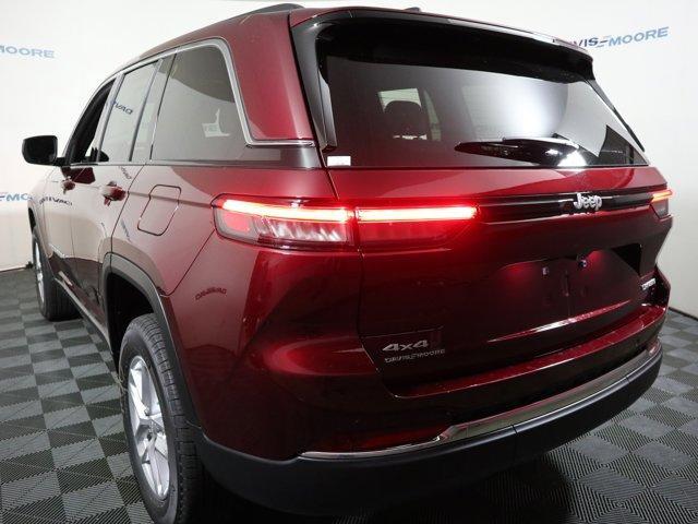 new 2025 Jeep Grand Cherokee car, priced at $42,375