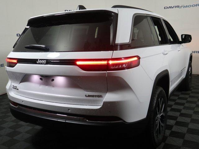 new 2025 Jeep Grand Cherokee car, priced at $47,895
