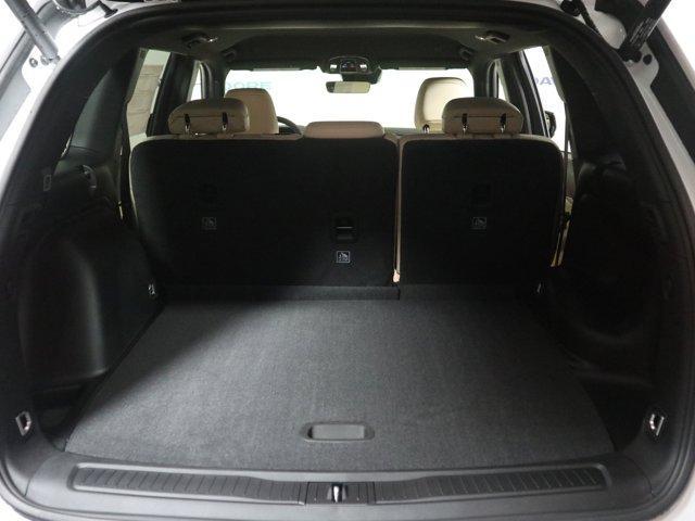 new 2025 Jeep Grand Cherokee car, priced at $47,895