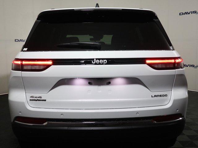 new 2025 Jeep Grand Cherokee car, priced at $43,575