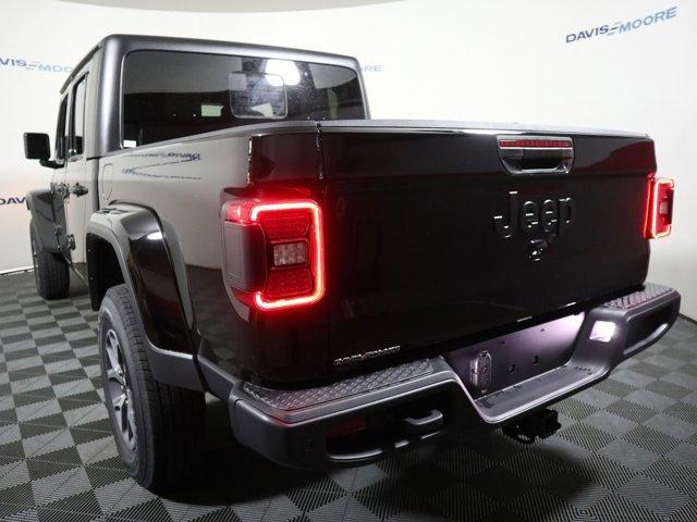 new 2024 Jeep Gladiator car, priced at $53,860