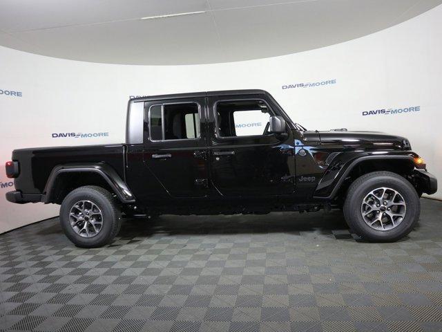 new 2024 Jeep Gladiator car, priced at $53,860