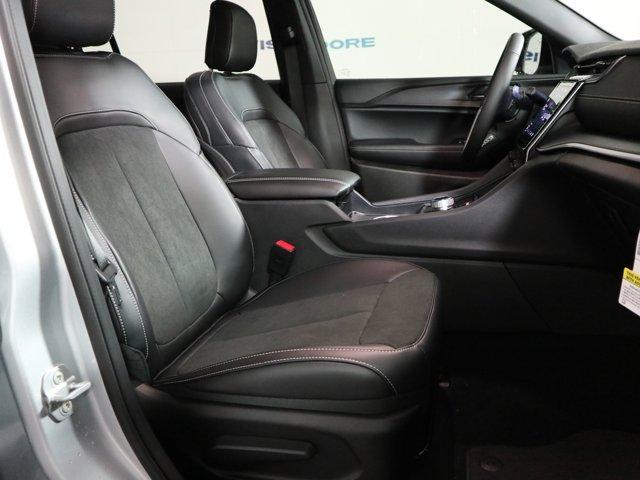 new 2025 Jeep Grand Cherokee L car, priced at $48,730
