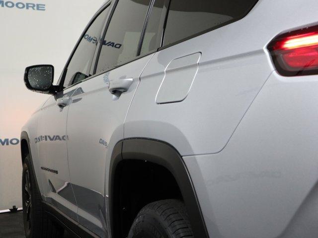 new 2025 Jeep Grand Cherokee L car, priced at $48,730