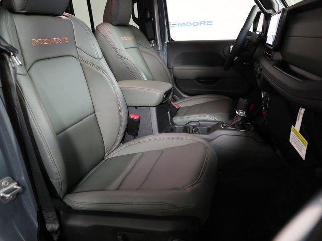 new 2025 Jeep Gladiator car, priced at $63,360