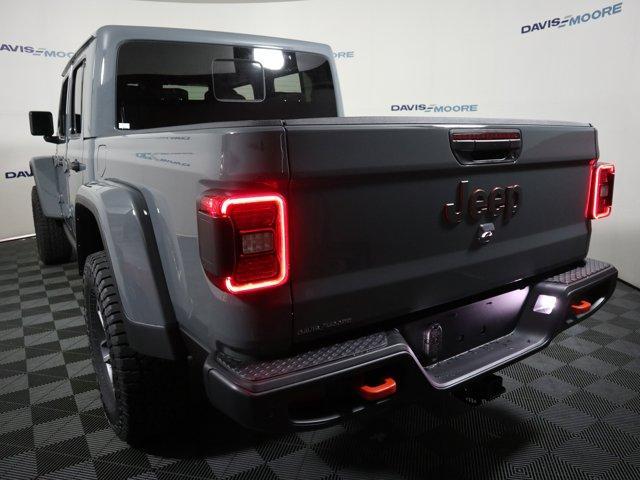new 2025 Jeep Gladiator car, priced at $63,360