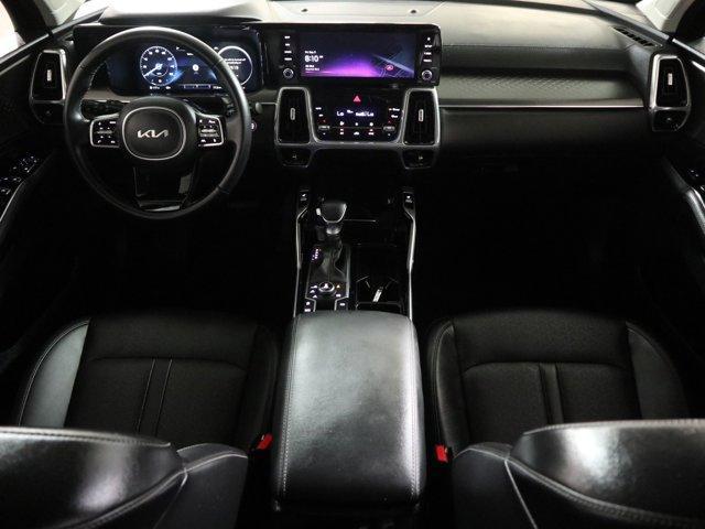 used 2023 Kia Sorento car, priced at $31,066