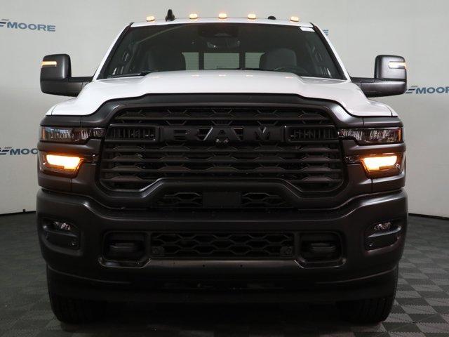 new 2025 Ram 3500 car, priced at $58,275