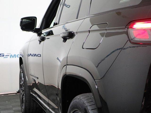 new 2025 Jeep Grand Cherokee car, priced at $68,360