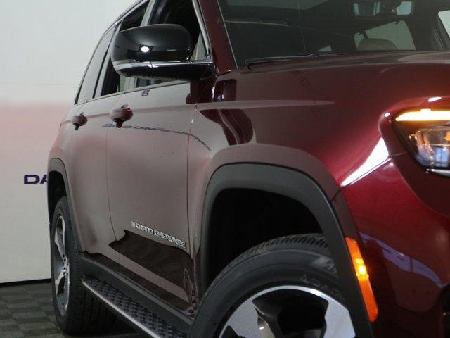 new 2025 Jeep Grand Cherokee car, priced at $56,760