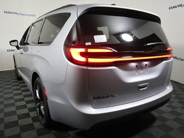 new 2024 Chrysler Pacifica car, priced at $51,535