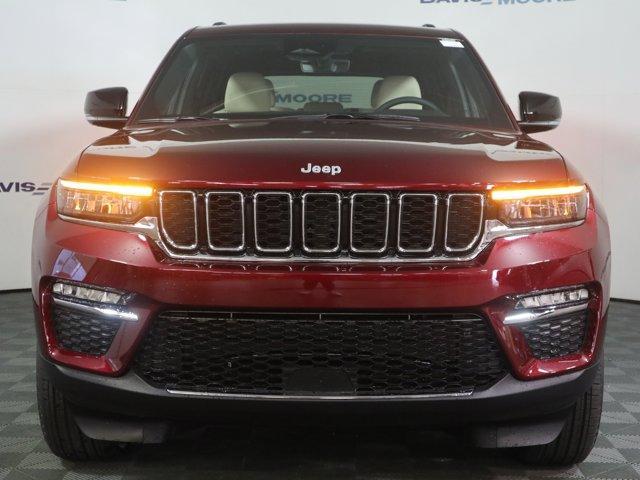 new 2025 Jeep Grand Cherokee car, priced at $47,495