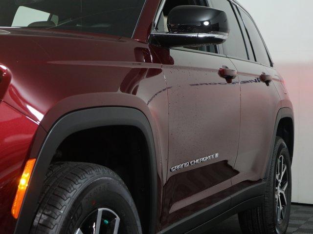 new 2025 Jeep Grand Cherokee car, priced at $48,490