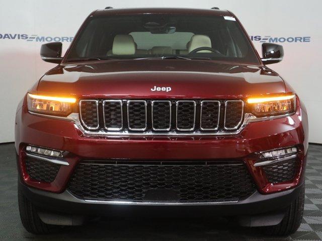 new 2025 Jeep Grand Cherokee car, priced at $48,490