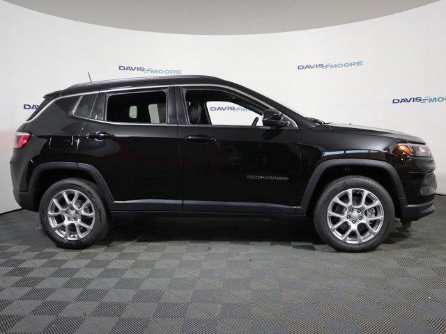 new 2024 Jeep Compass car, priced at $37,360