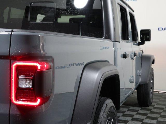new 2025 Jeep Gladiator car, priced at $47,480