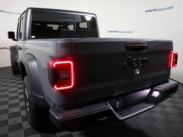 new 2025 Jeep Gladiator car, priced at $47,480