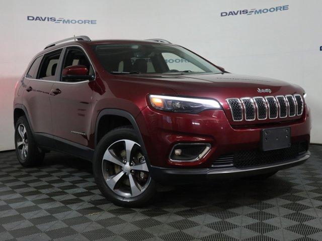 used 2019 Jeep Cherokee car, priced at $18,995