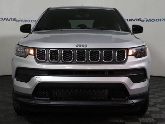 new 2025 Jeep Compass car, priced at $29,490