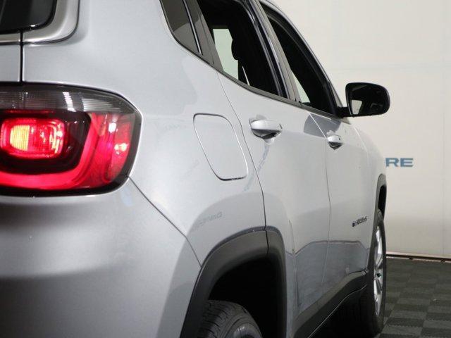 new 2025 Jeep Compass car, priced at $33,035