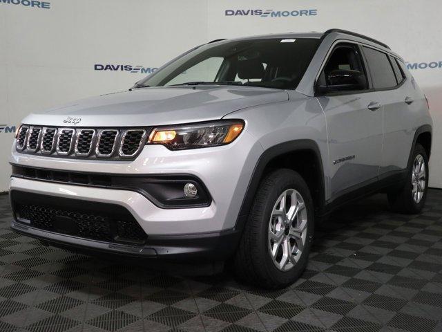 new 2025 Jeep Compass car, priced at $33,035